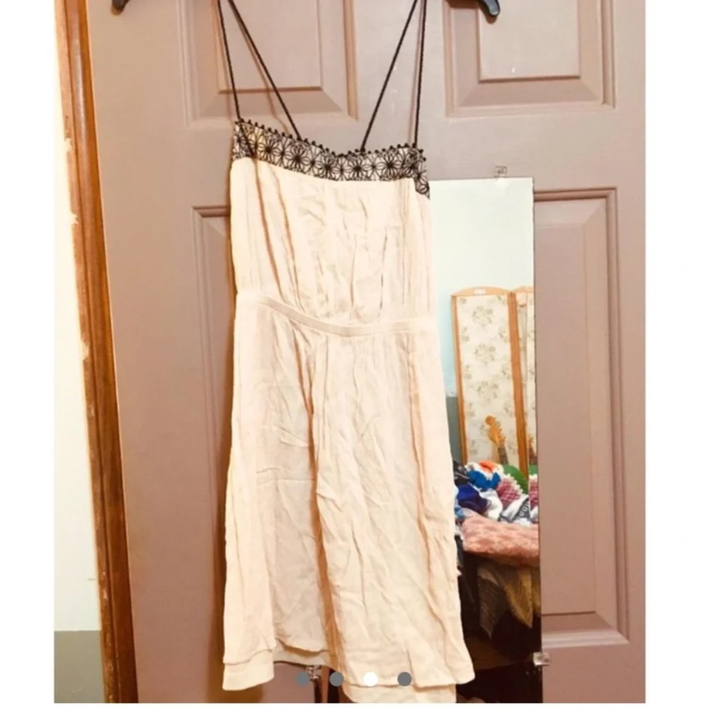 Zara Beige & Black Floral Lace Boho Dress - Picture 6 of 7